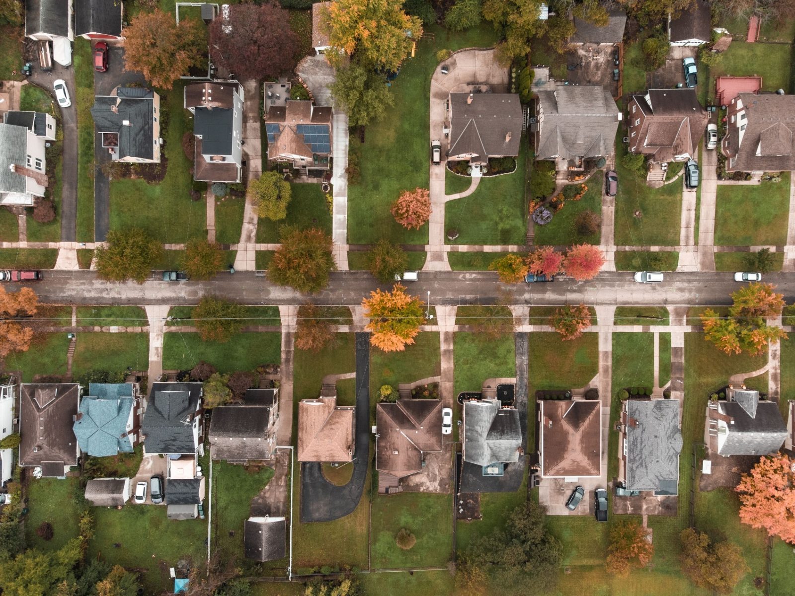 Shopping for Homeowners Insurance in Cincinnati? Start With Your Roof Coverage